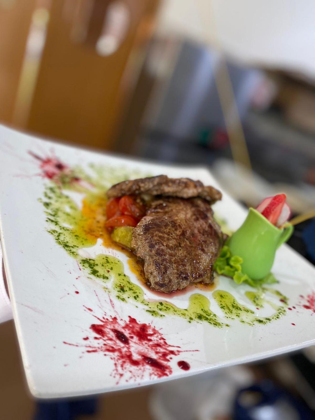 Hotel Vila Mare Durres Ngoại thất bức ảnh
