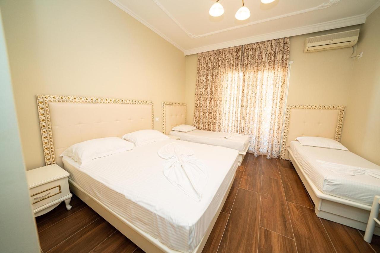 Hotel Vila Mare Durres Ngoại thất bức ảnh