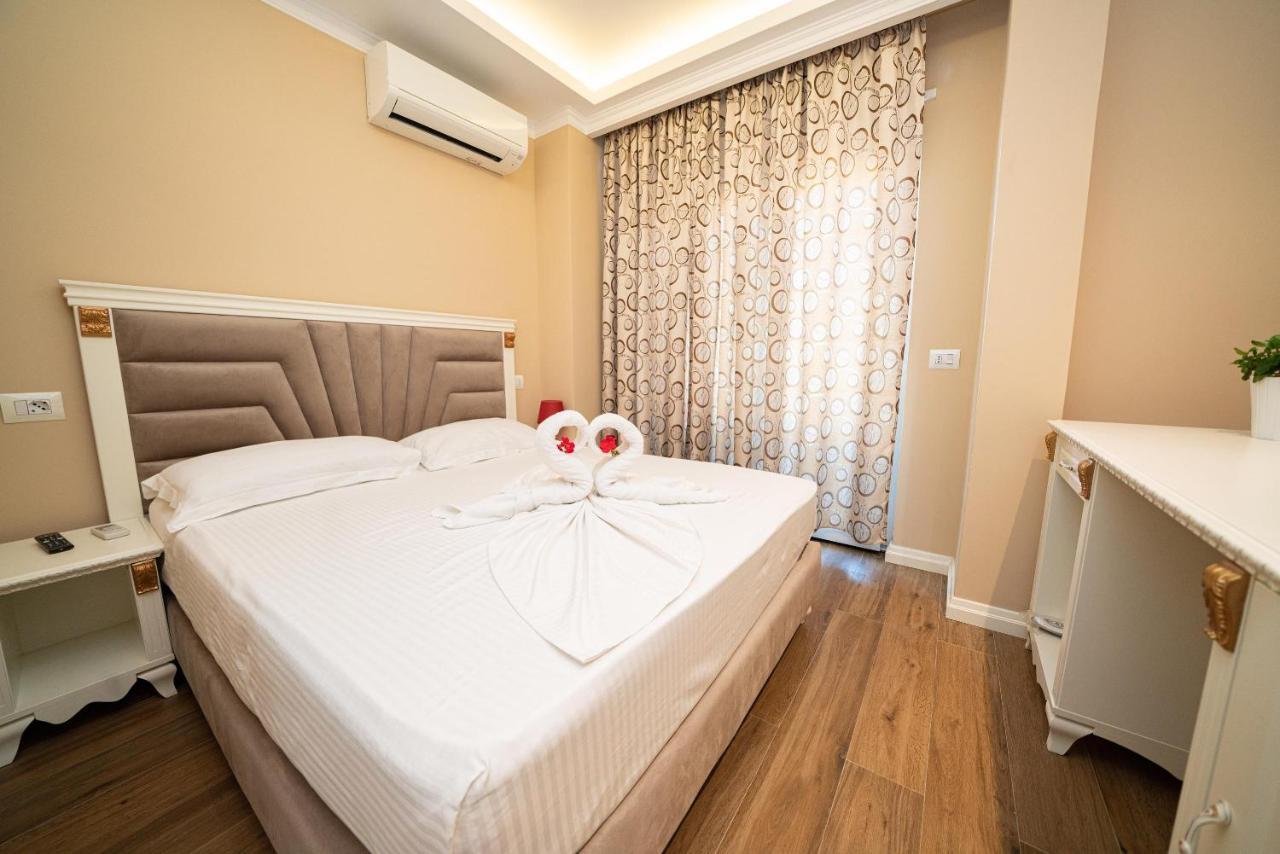 Hotel Vila Mare Durres Ngoại thất bức ảnh